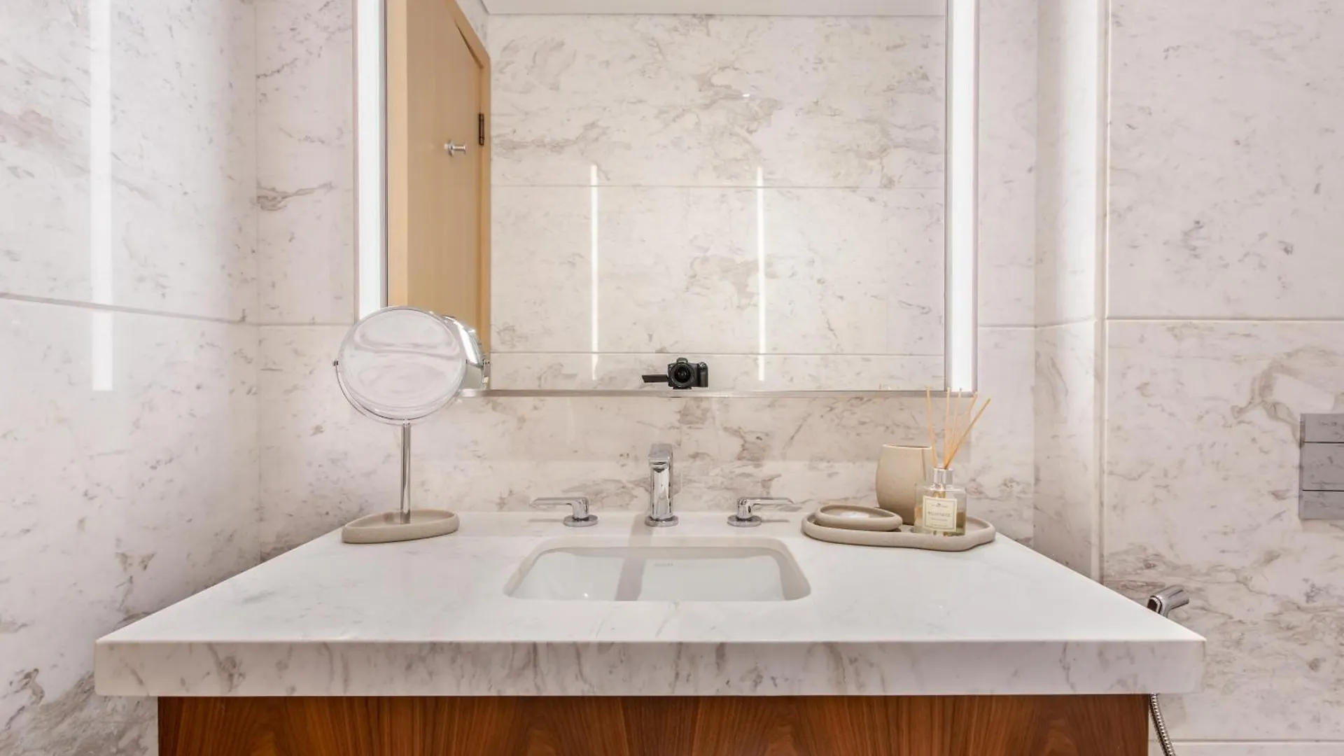 Modern Comfort1Br Rp Heights 5-Min Dubai Mall 0*,  United Arab Emirates