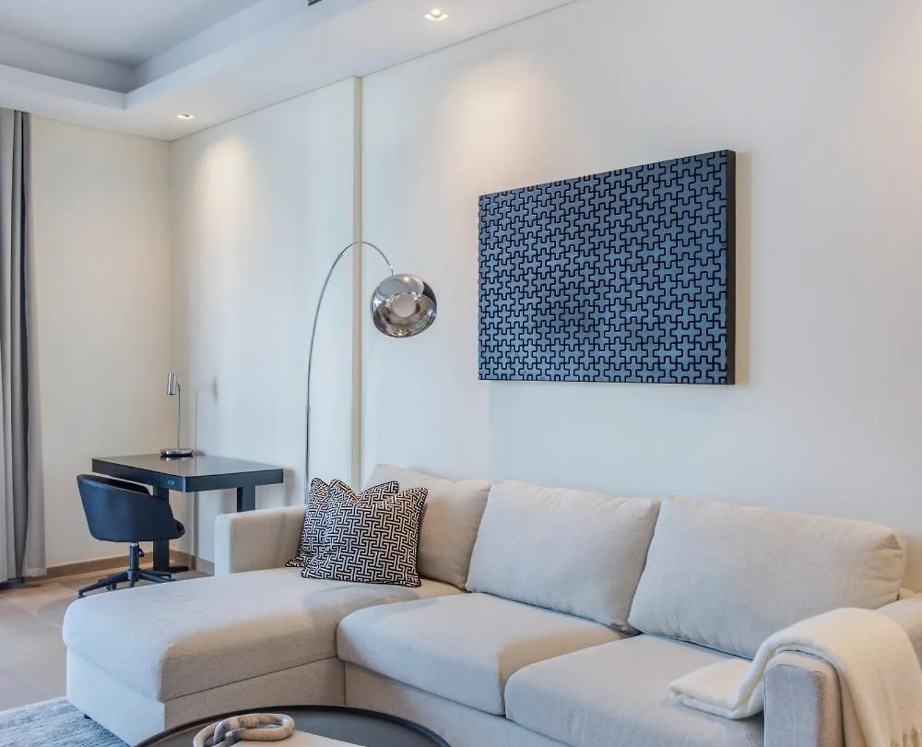 Modern Comfort1Br Rp Heights 5-Min Dubai Mall